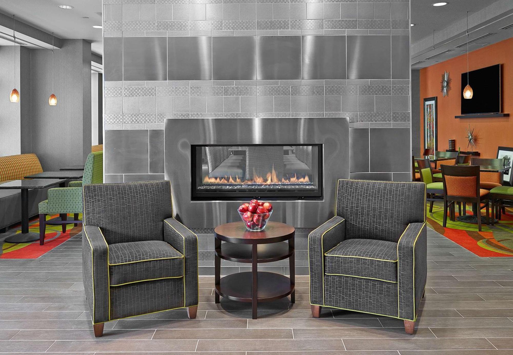 Hampton Inn By Hilton Calgary Airport North Dış mekan fotoğraf